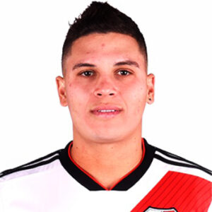 Ficha técnica do jogador Juan Quintero. Lances, características e informações do meia do River Plate.